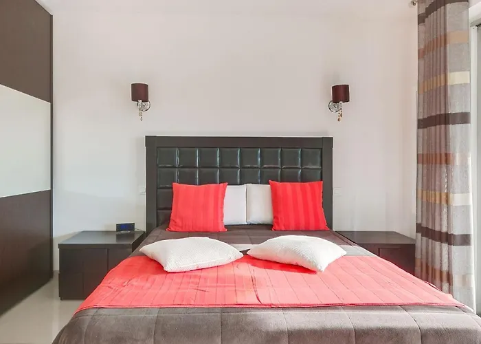 Les Pins D'alep By Interhome Apartment Le Cannet