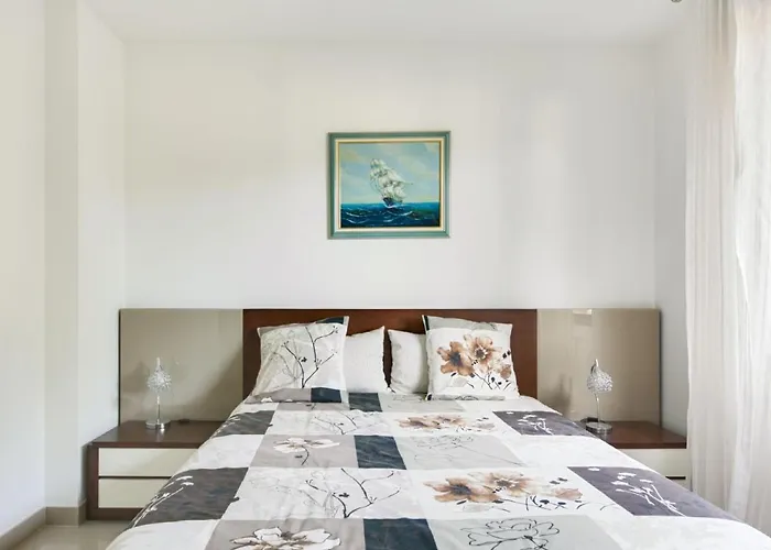 Apartment Les Pins D'alep By Interhome