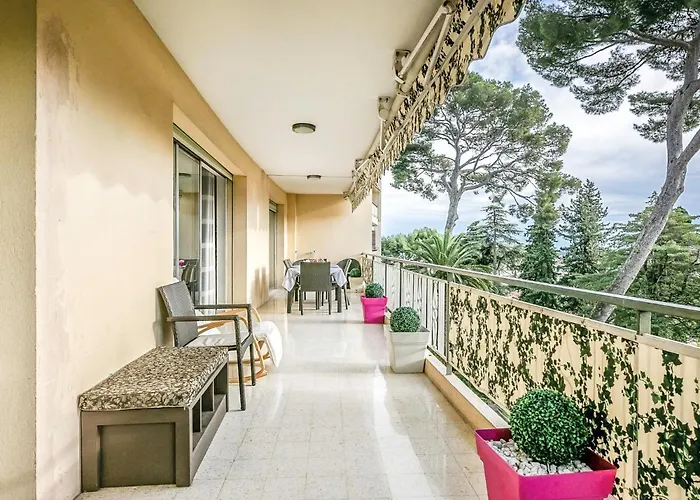 Les Pins D'alep By Interhome Le Cannet